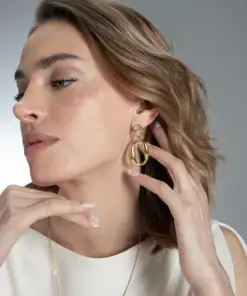Pendientes colgantes de mujer en acero con Ip dorado. ref 15205e01012 - Imagen 2