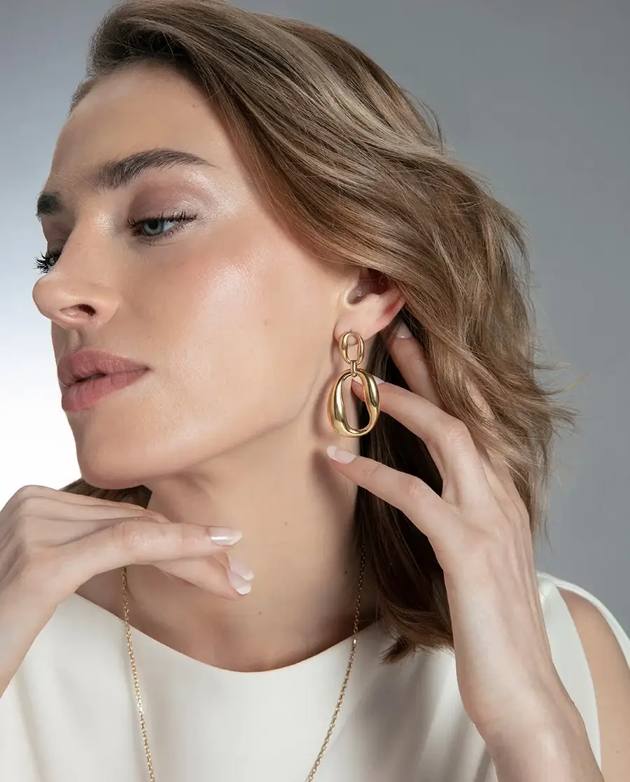 Pendientes colgantes de mujer en acero con Ip dorado. ref 15205e01012 - Imagen 2