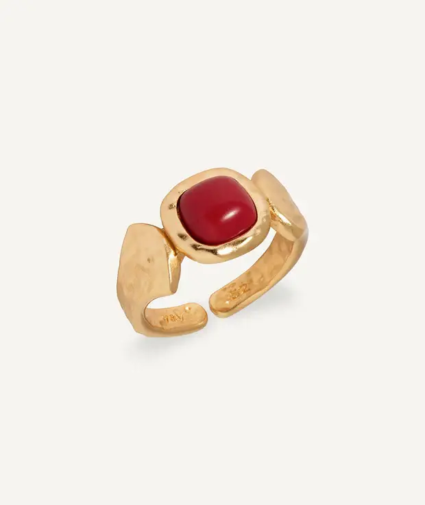 Anillo Zahara con coral sintético rojo REF: X485171014